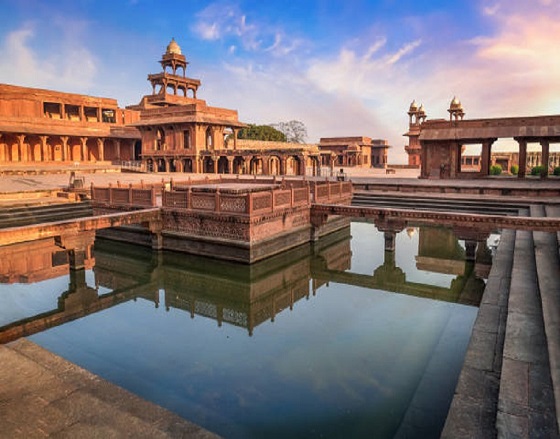 2 Days Agra Tour With Fatehpur Sikari